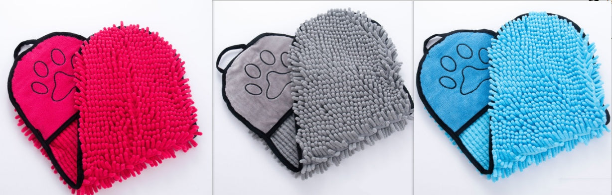 Premium Microfiber Dog Bathrobe – Fast Drying & Comfortable Fit